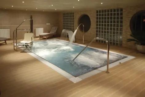 INBECA-piscina-terapeutico