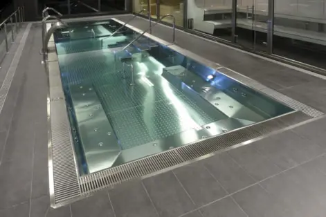 INBECA-piscinas-inox