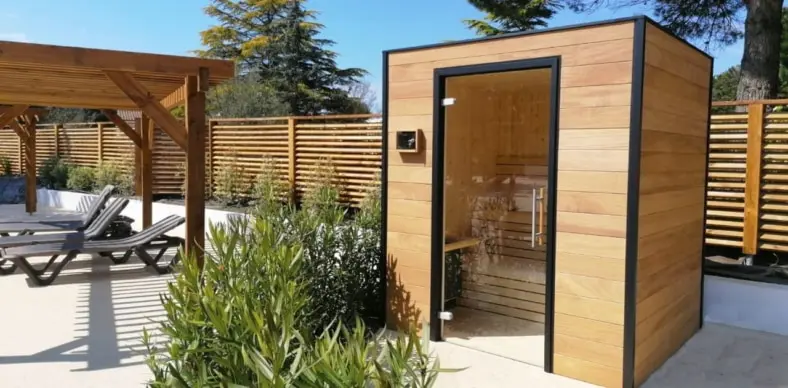 INBECA-sauna-exterior