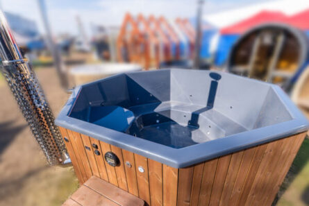 Stockholm Large 10 Person Hot Tub – Image 4