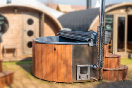 Vilnius Wooden Hot Tub for 6-8 people – Image 3
