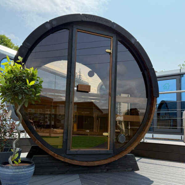 Neptune-Saunas-compact-outdoor-sauan-showroom-model-bicester-garden-centre-768x768