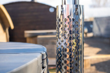 Vilnius Wooden Hot Tub for 6-8 people – Image 2