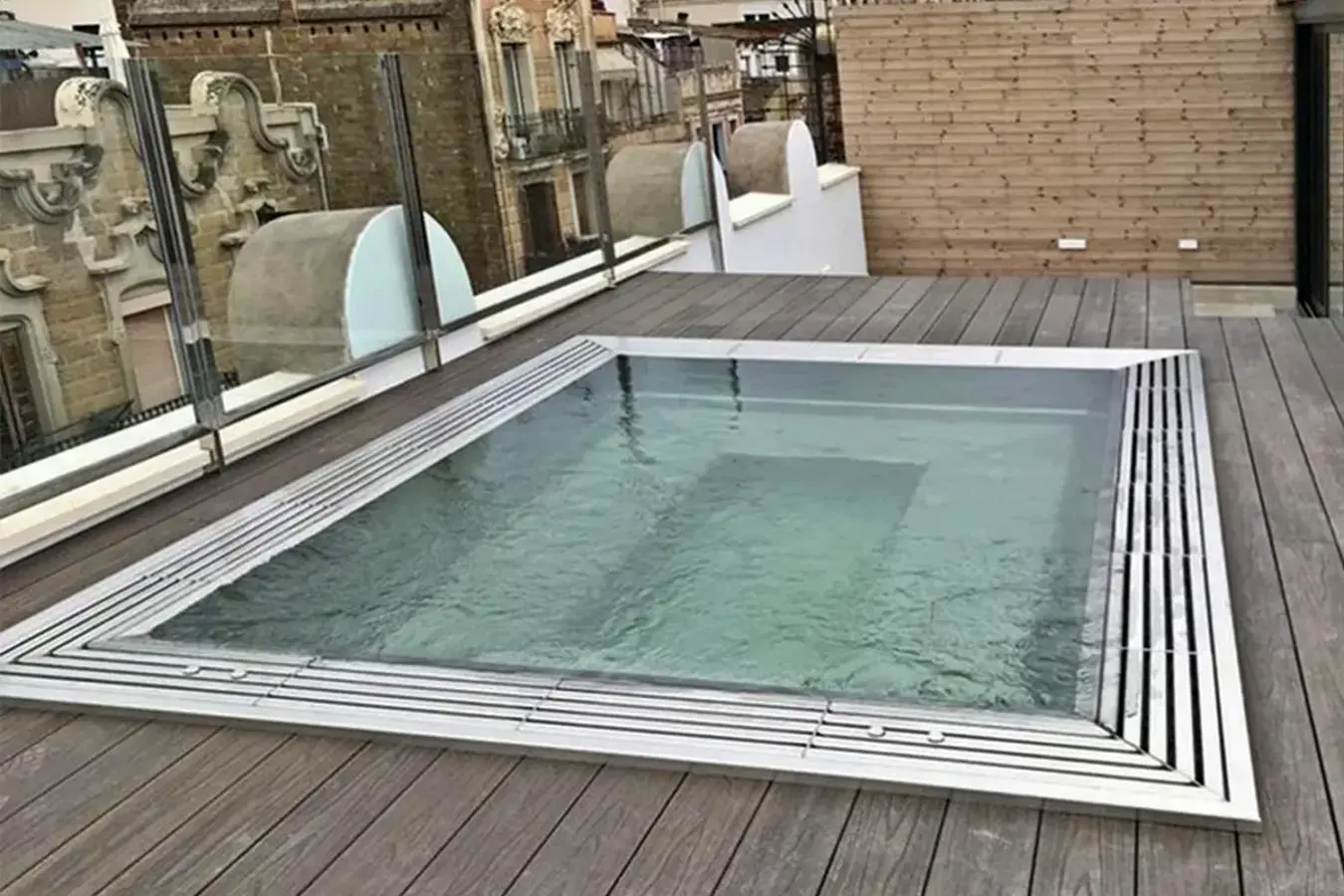 Spa-Inox-exterior